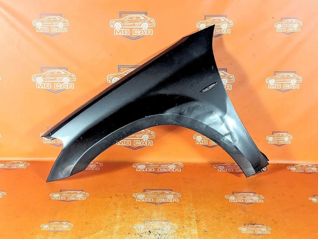Крыло переднее левое Mercedes-Benz