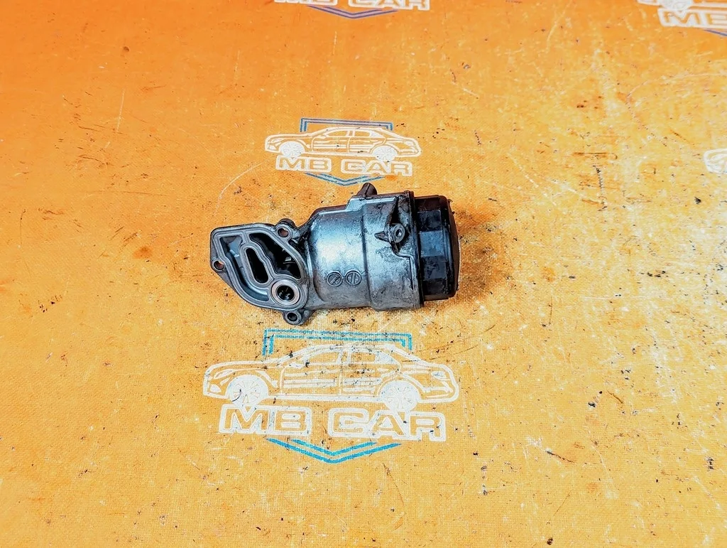 Корпус маслянного фильтра Mercedes-Benz