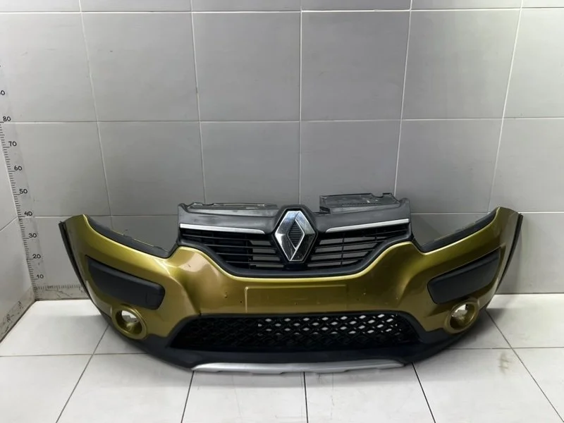 Бампер передний Renault Sandero Stepway 2