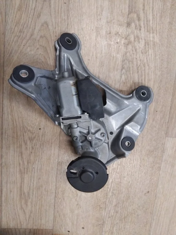 Мотор дворников Toyota HIGHLANDER 2011