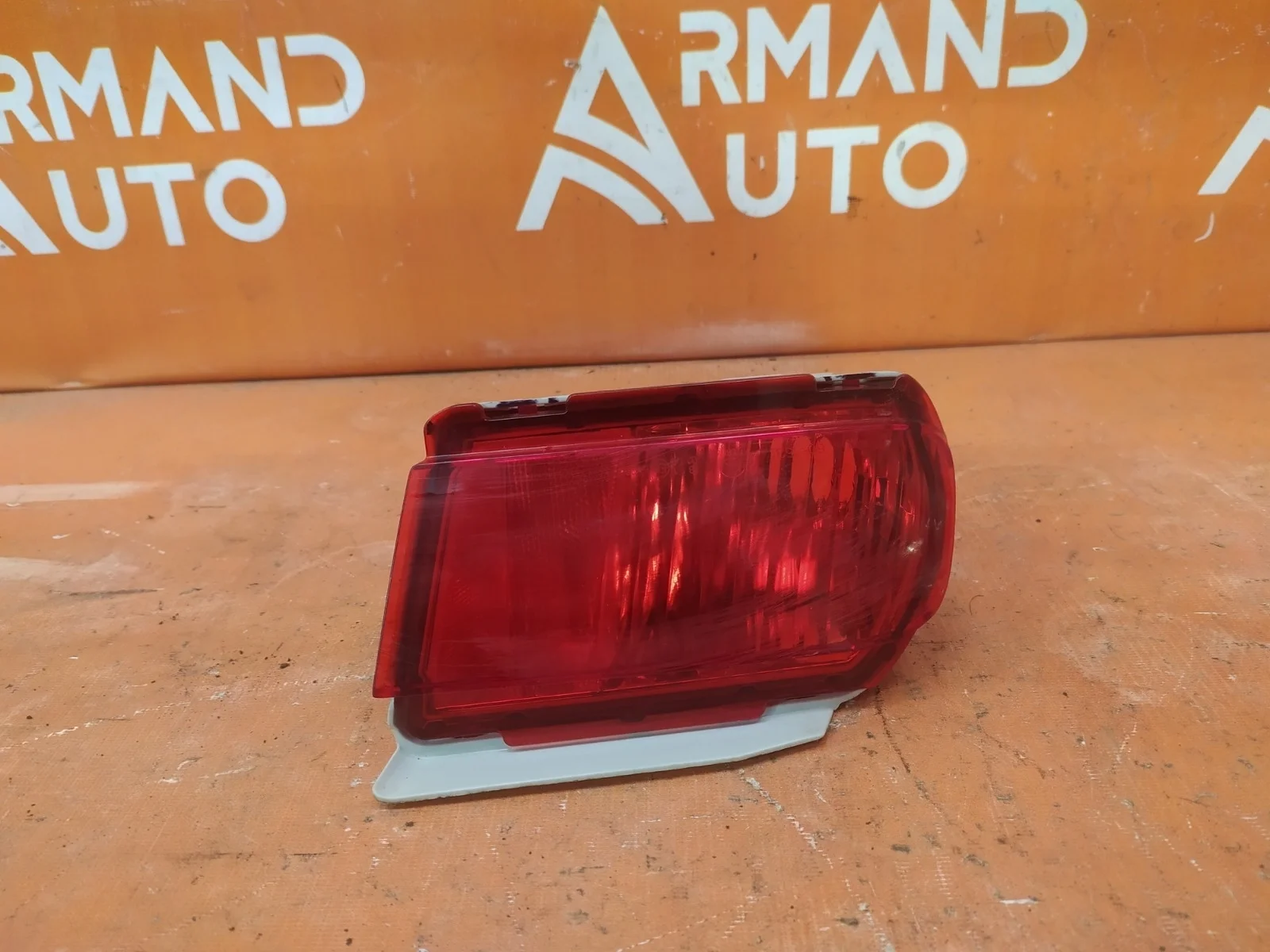 Фонарь противотуманный Toyota Land Cruiser Prado 2009-нв 150