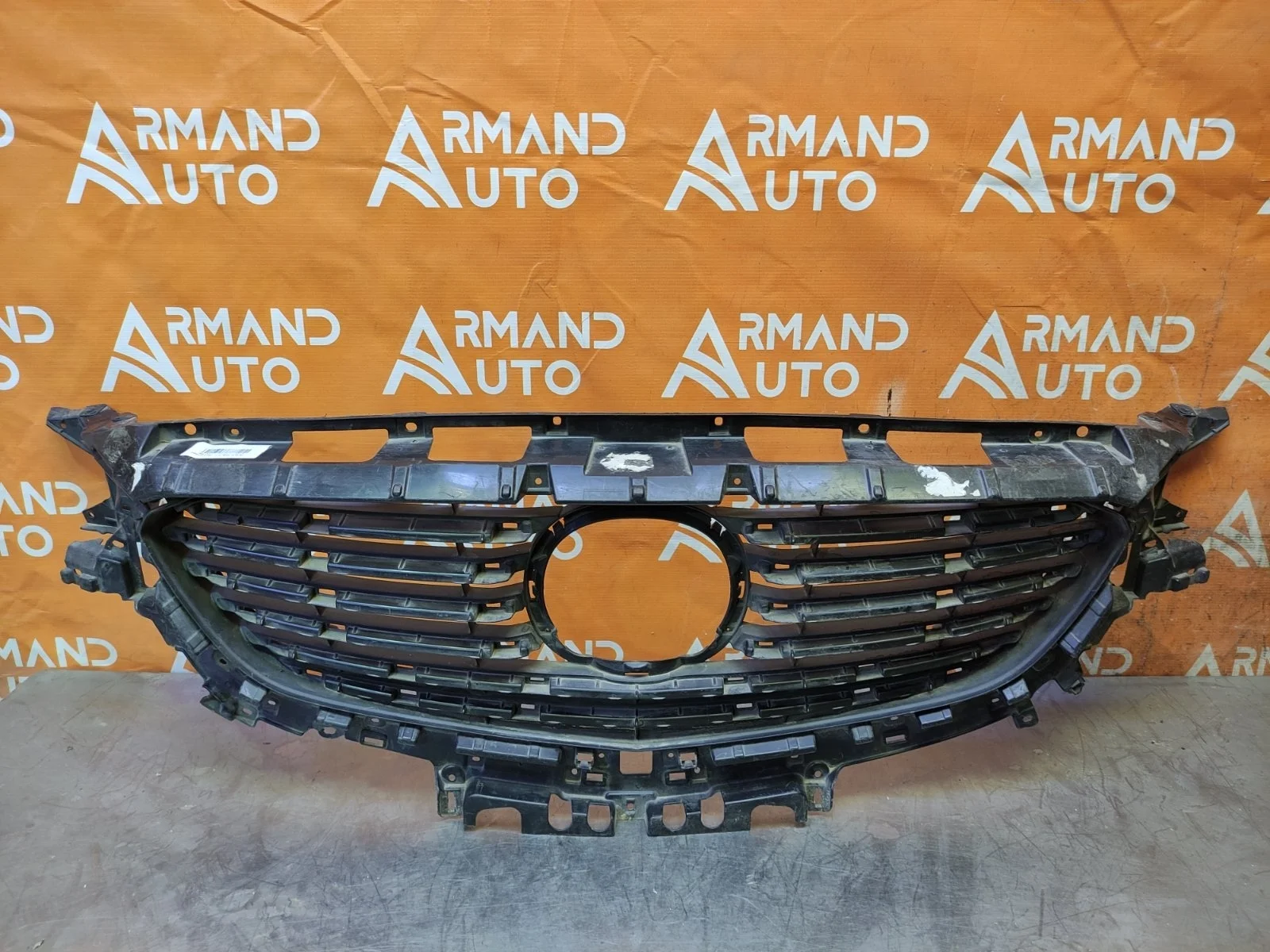 Решетка радиатора Mazda 6 2015-2018 3 GJ