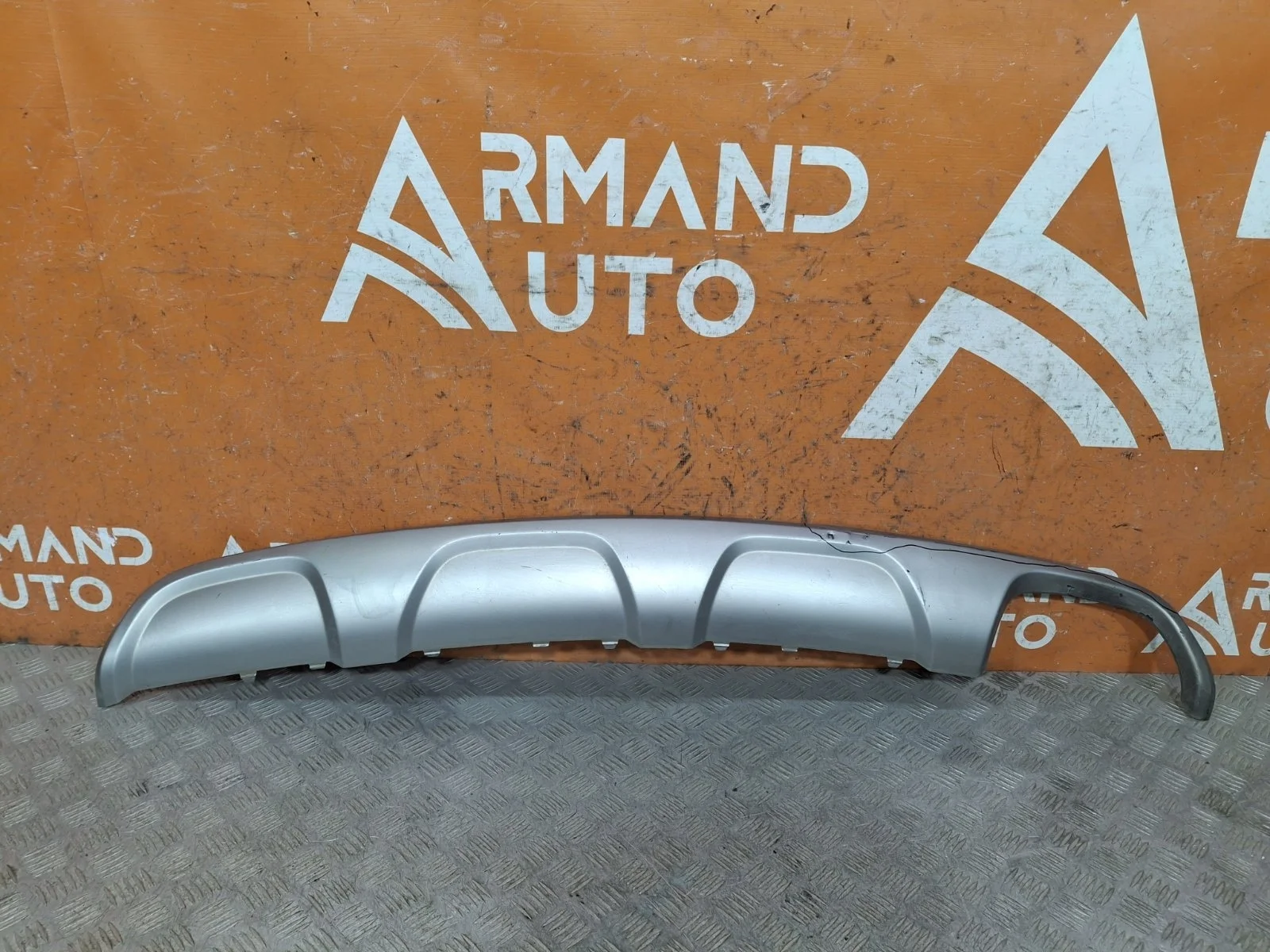 Накладка юбки бампера Hyundai Santa Fe 2012-2016 3 DM