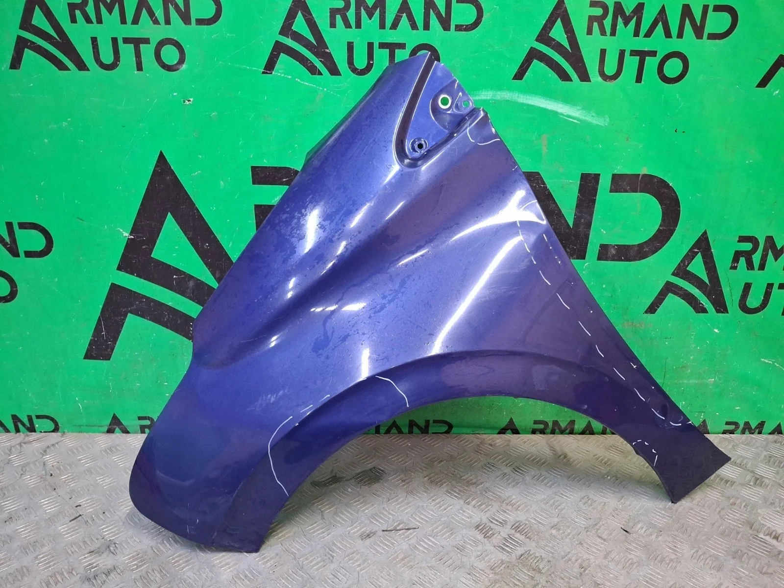 Крыло Peugeot 208 2012-2019