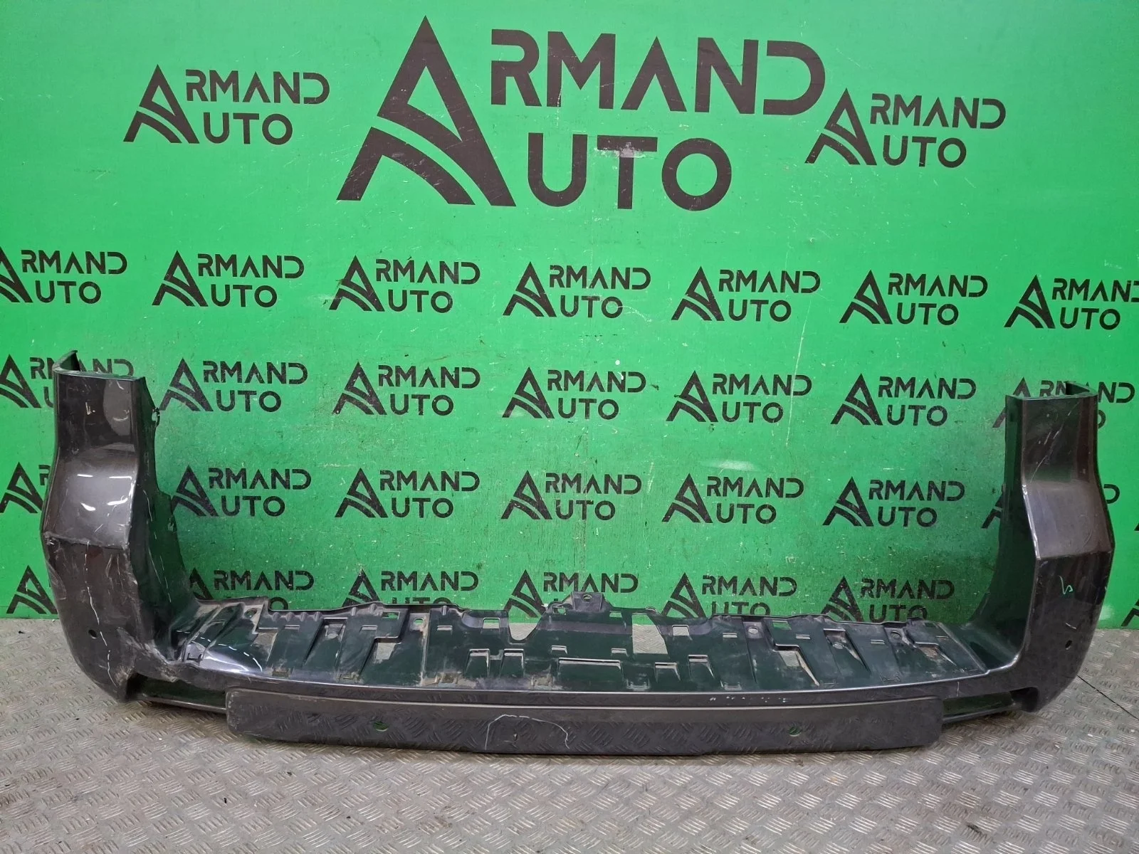 Бампер Toyota Land Cruiser Prado 2017-нв 150