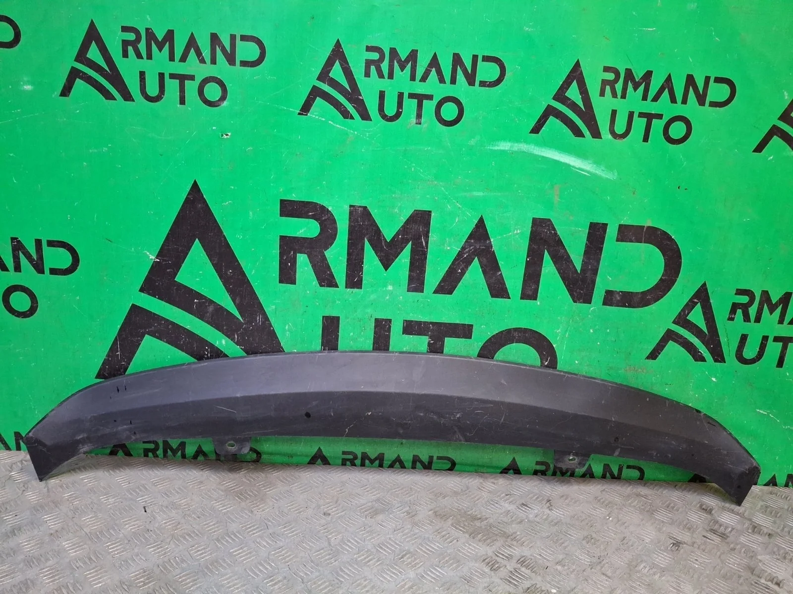 Накладка бампера Hyundai Solaris 2014-2017