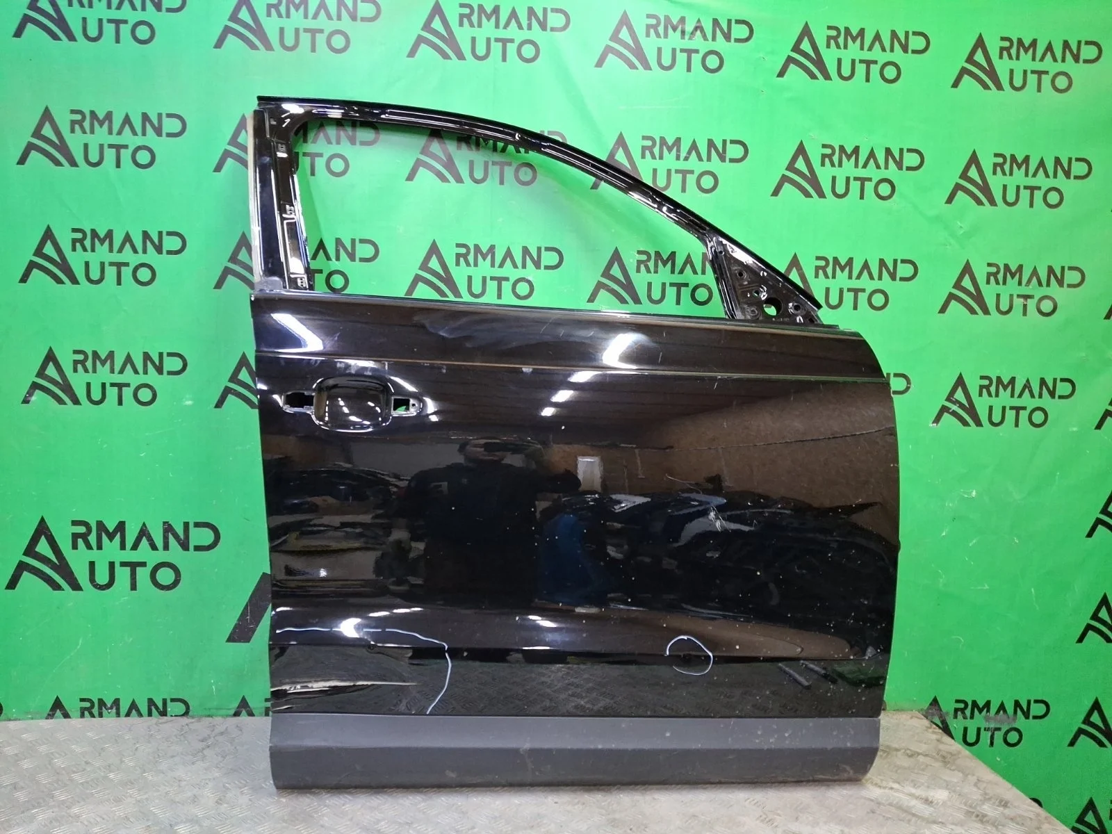 Дверь Audi Q3 2011-2014 8U