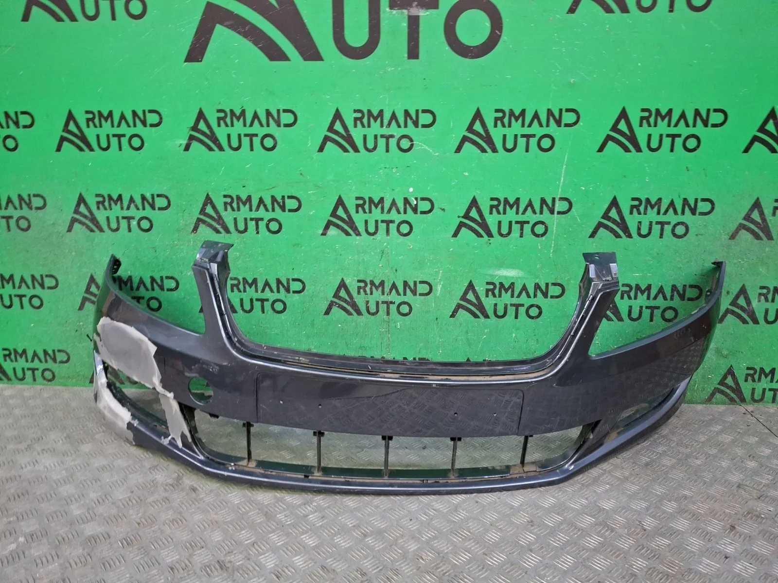 Бампер Skoda Fabia 2010-2014 5J