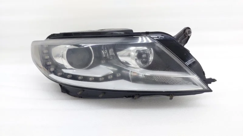 Фара Volkswagen Passat CC 2013 358