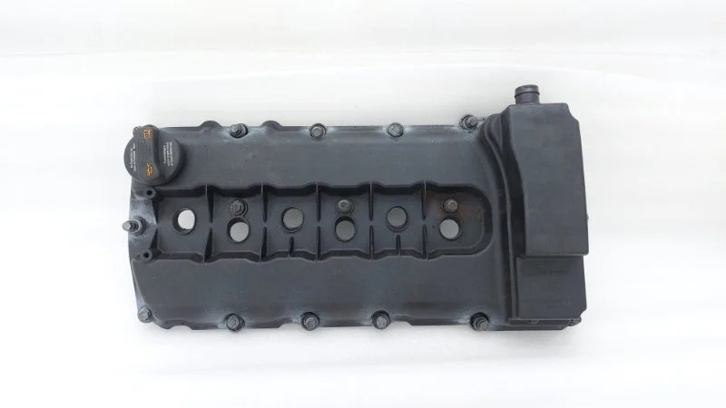 Крышка клапанная Volkswagen Touareg 2014 NF