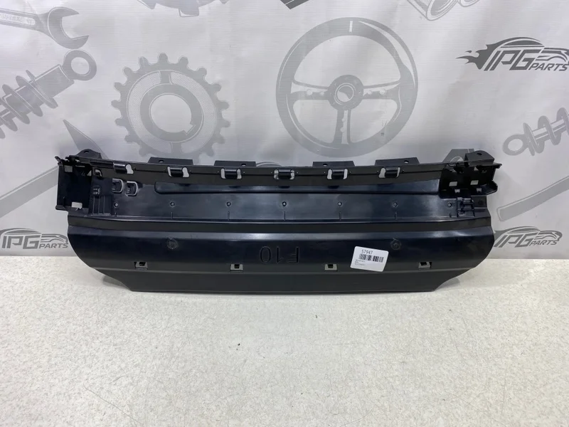 Кронштейн заднего бампера BMW 5 F10