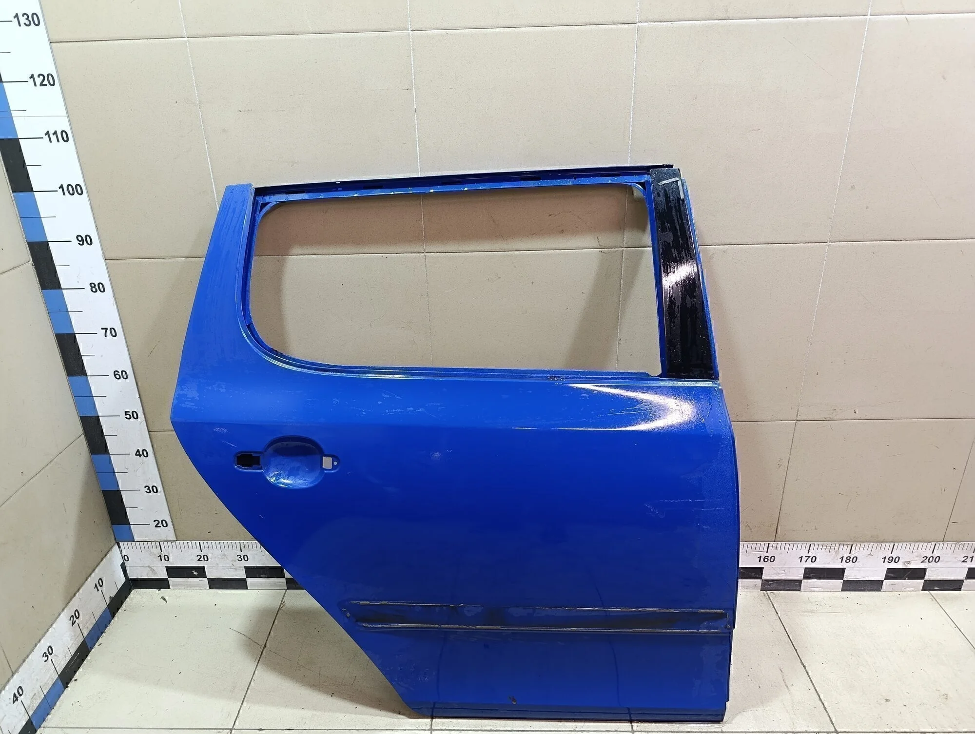 Дверь задняя правая Fabia 2007-2015