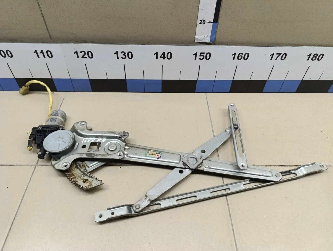 Стеклоподъемник электр. передний правый Ranger 2006-2012