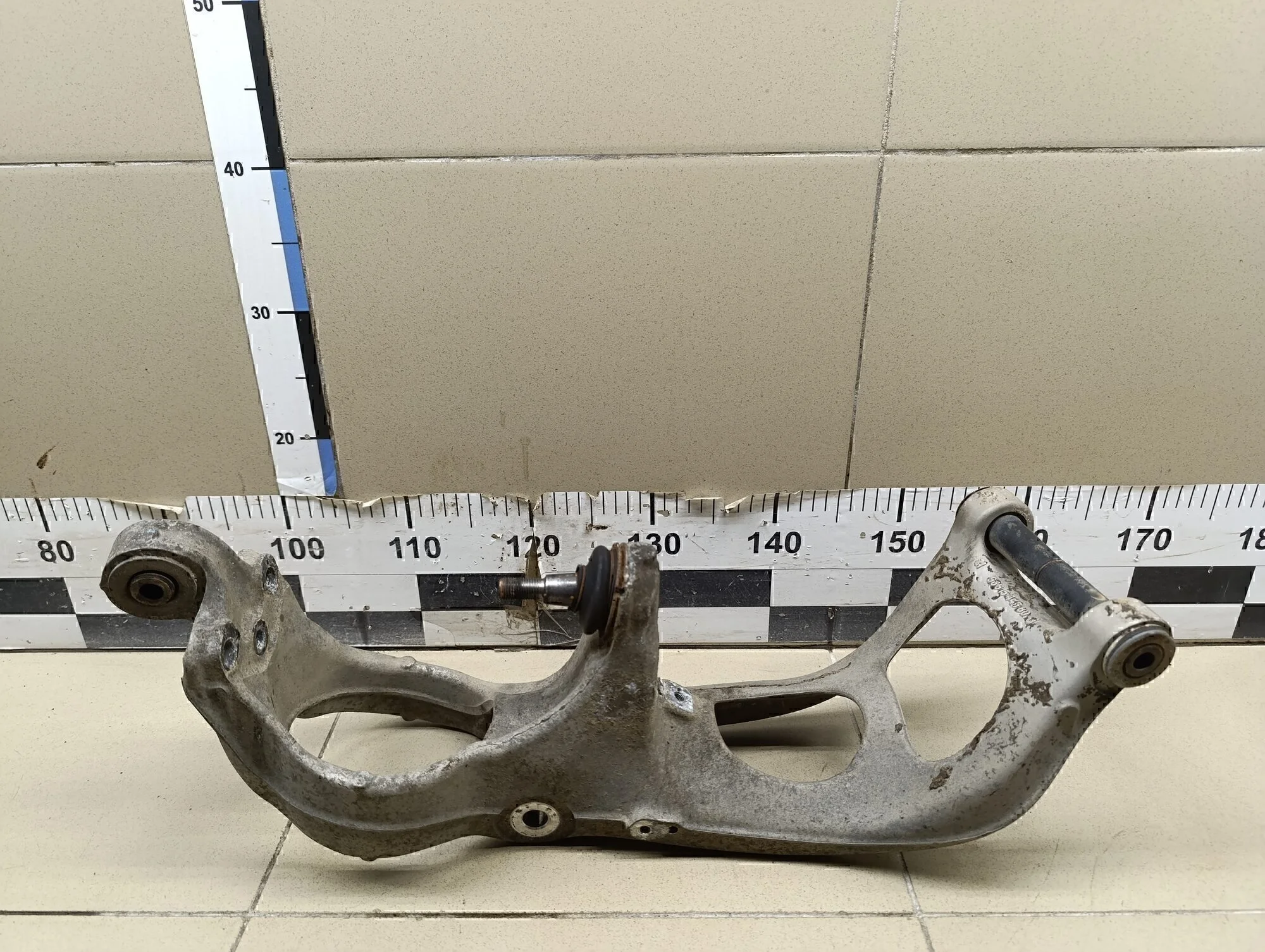 Рычаг передний средний левый 407 2004-2010