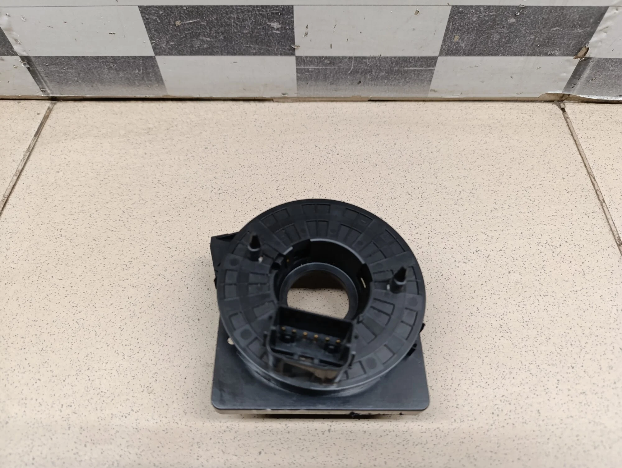 Механизм подрулевой для SRS (ленточный) Fabia 2007-2015