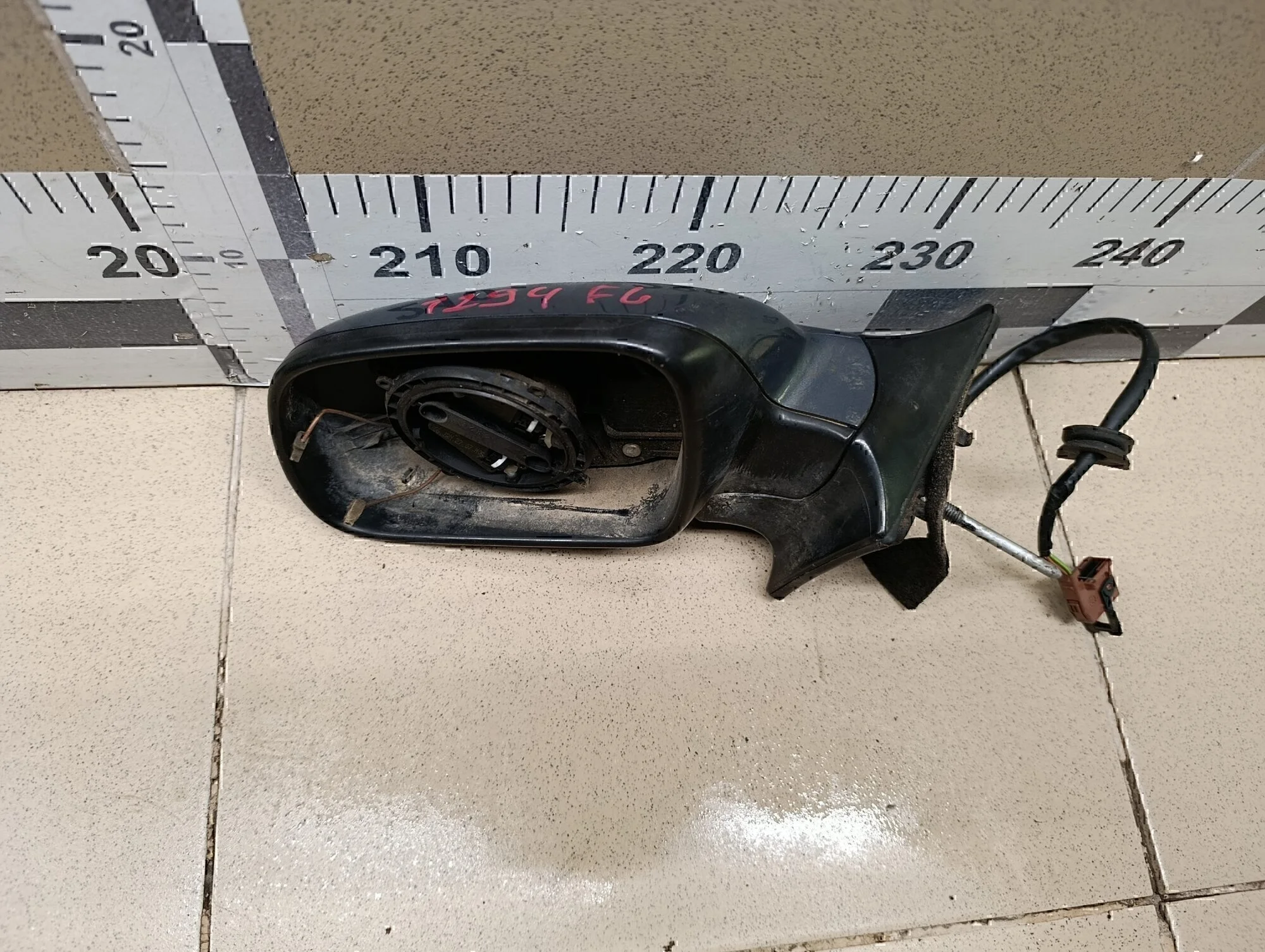 Корпус зеркала левого 407 2004-2010