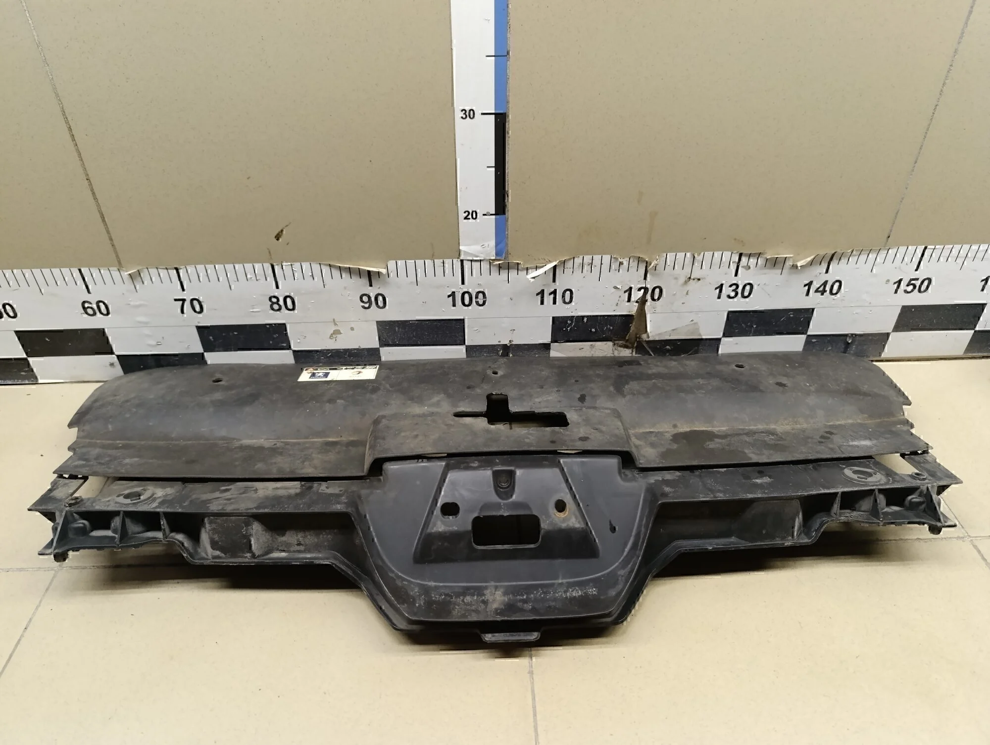 Кожух замка капота 407 2004-2010