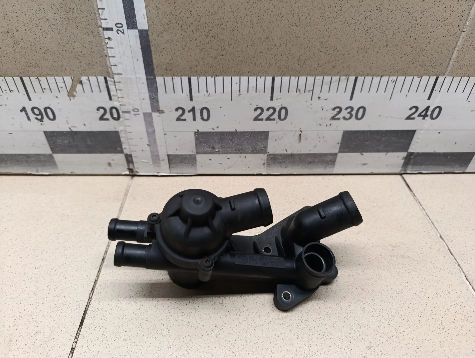 Корпус термостата Fabia 1999-2006