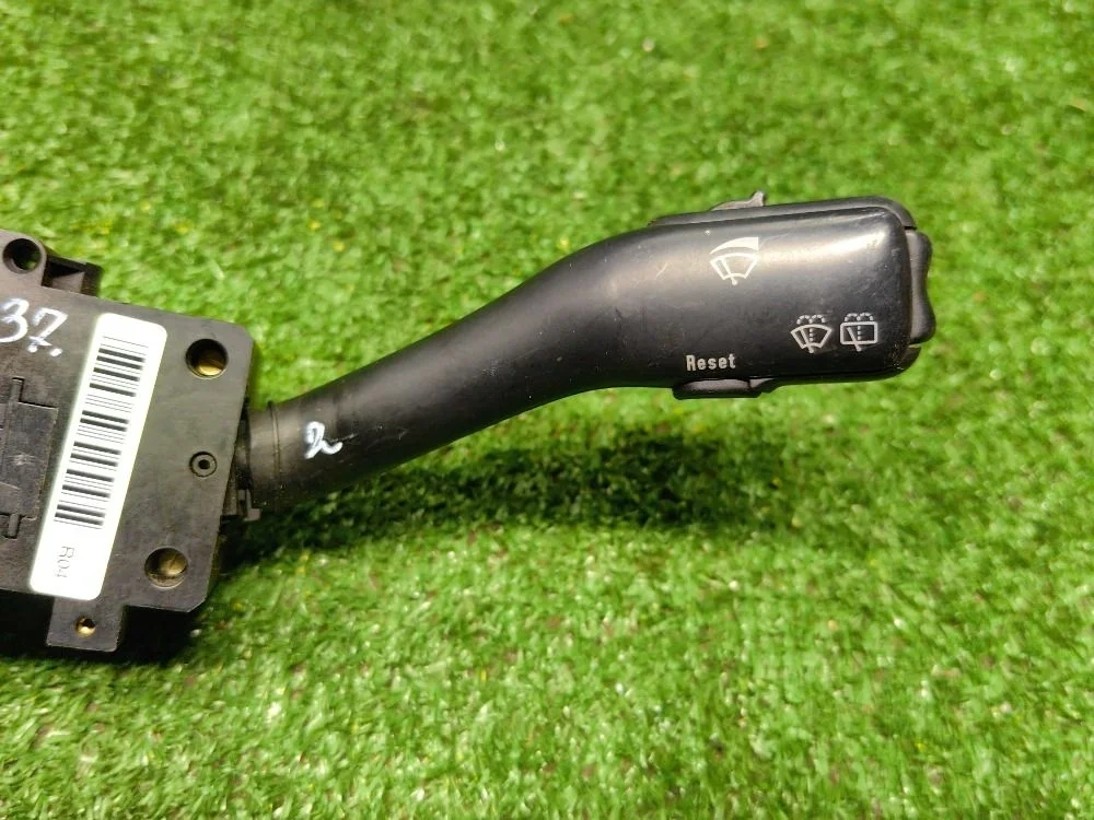 Переключатель подрулевой Audi A6 Allroad C5