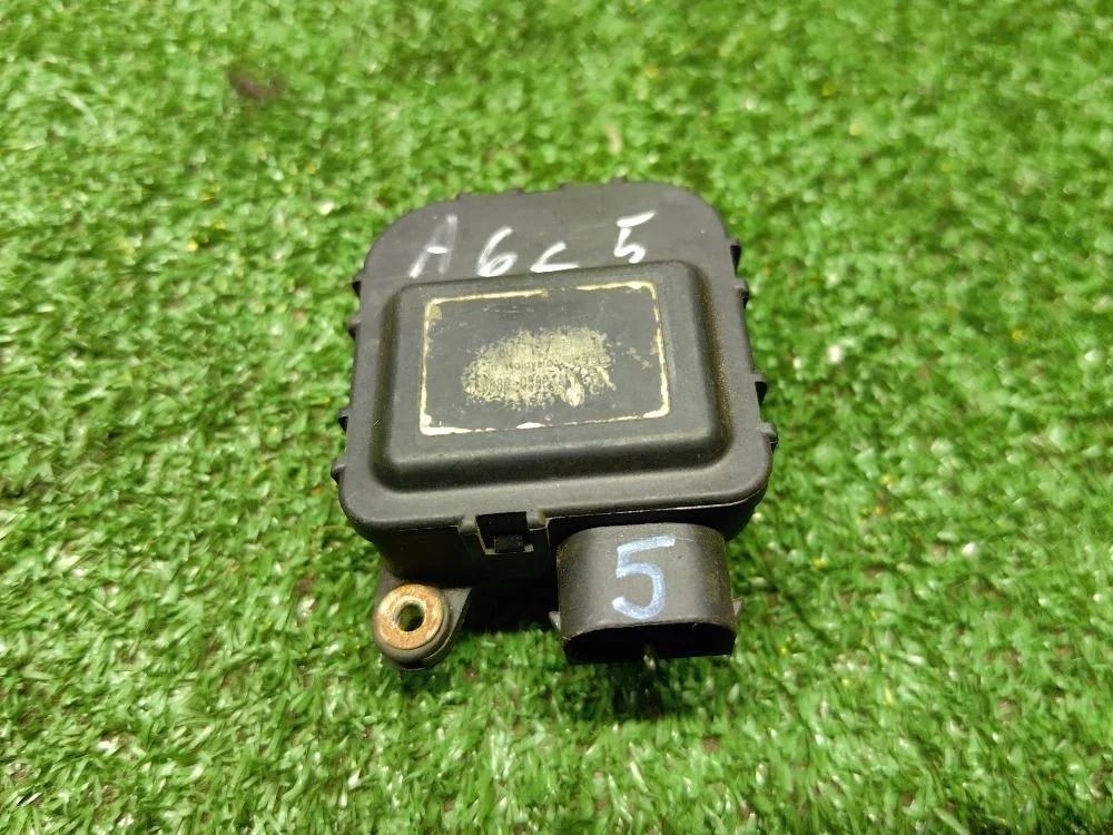 Моторчик заслонки отопителя Audi A6 C5