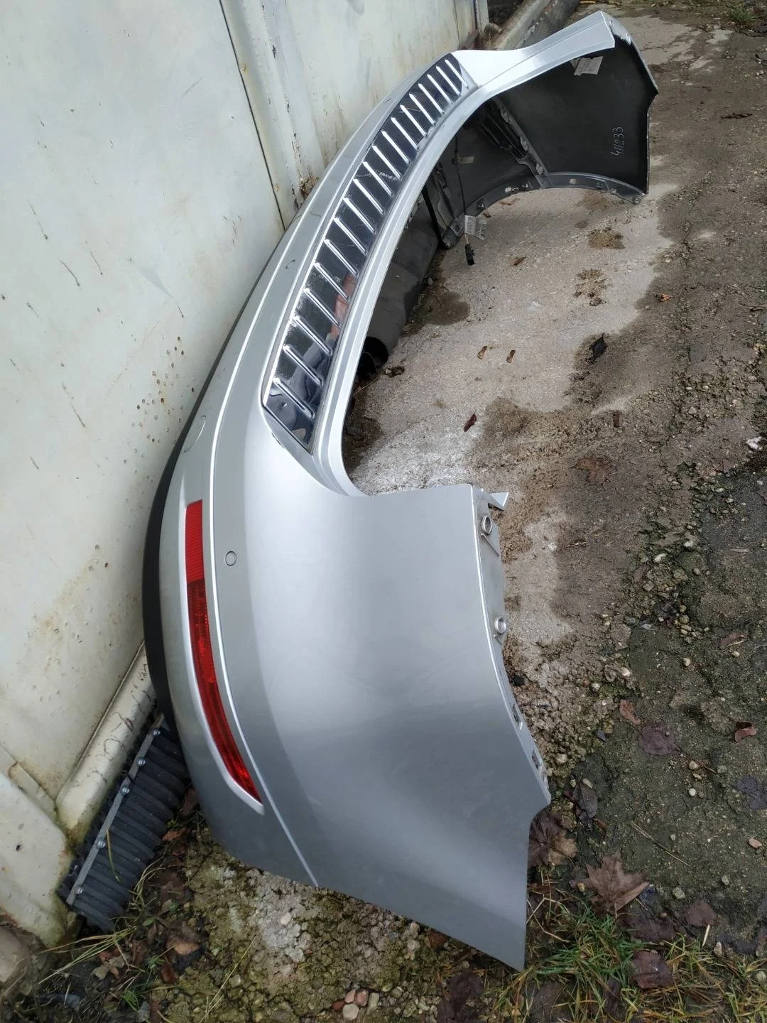 бампер задний Volkswagen Touareg 7P6 2012