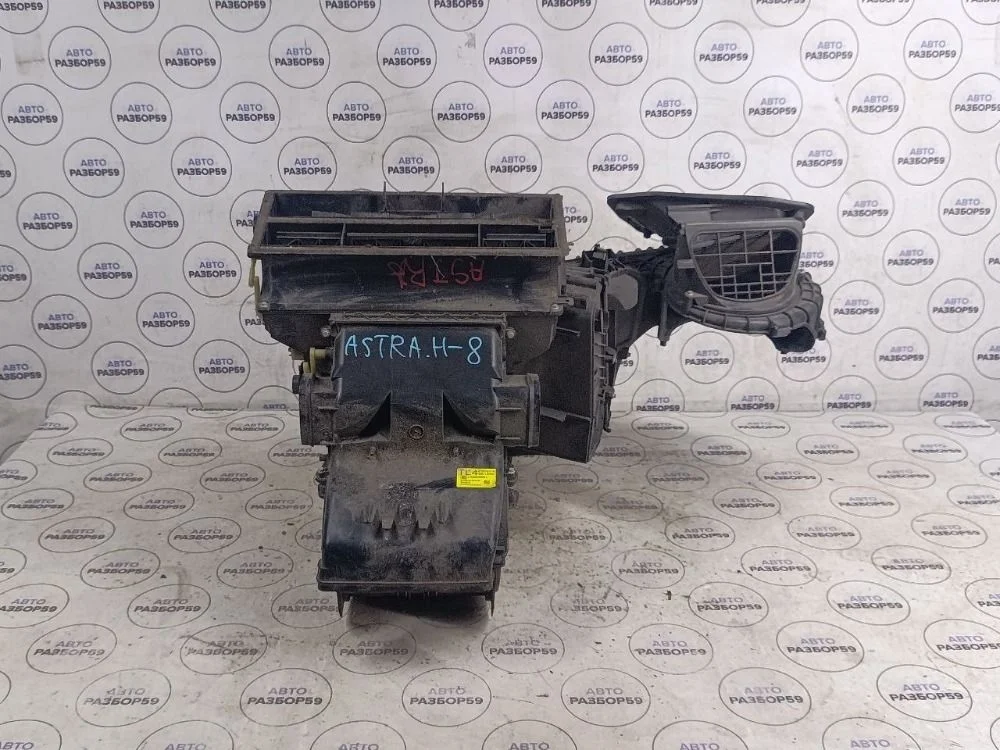 Корпус отопителя Opel Astra H (2004—2007)