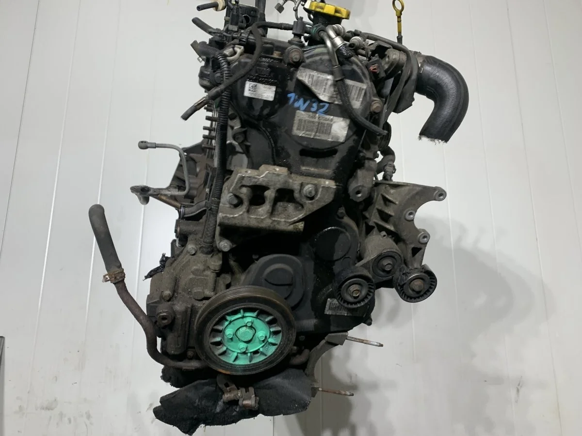 Двигатель Chrysler Grand Voyager V (2007—2010) ENS 2.8 D дизель Передний