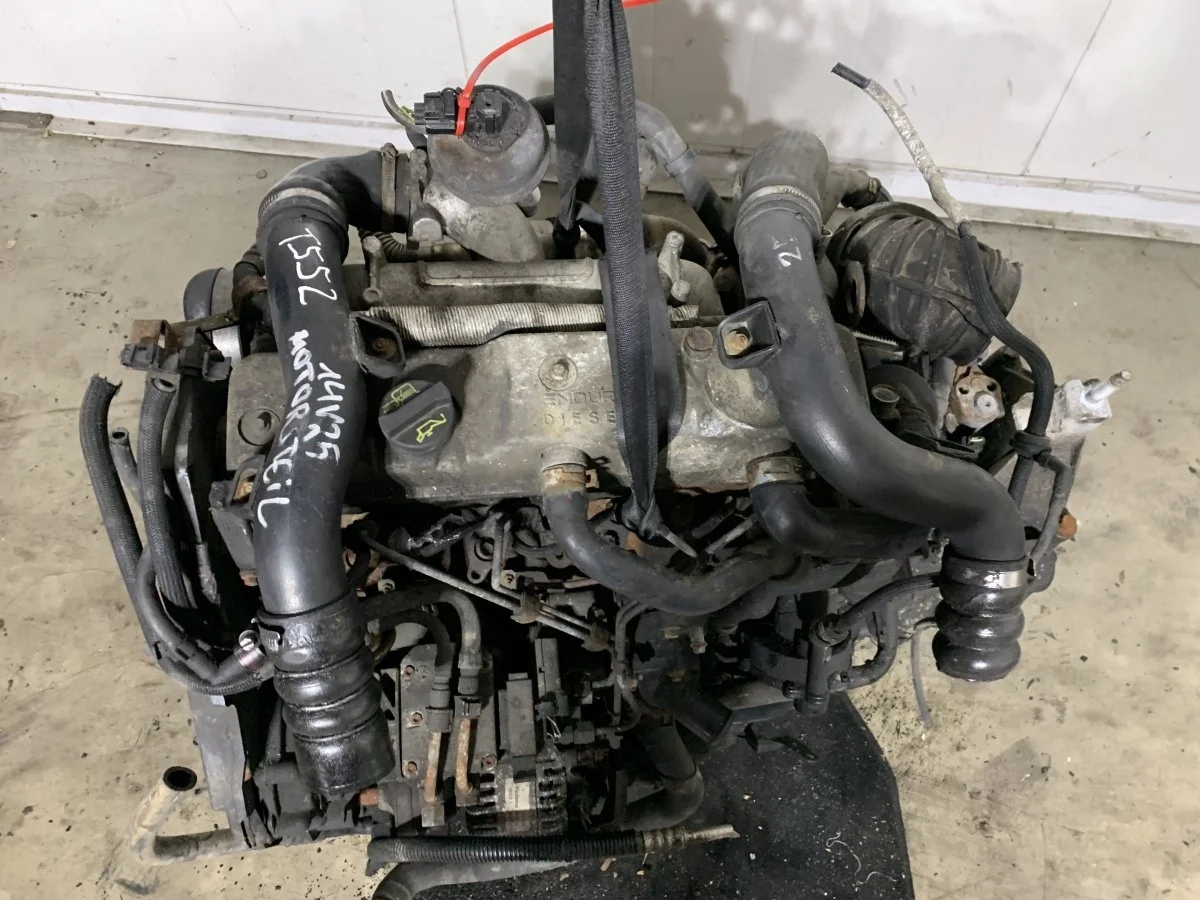 Двигатель Ford Transit Connect I (2002—2009) BHPA 1.8 TD дизель Передний