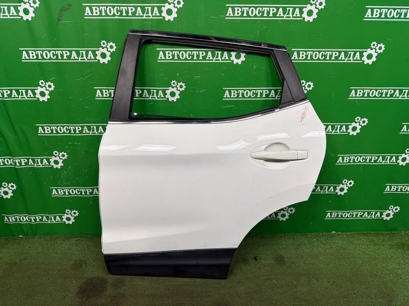Дверь Nissan Qashqai 2013-2021 H2101BM9MB J11, задняя левая