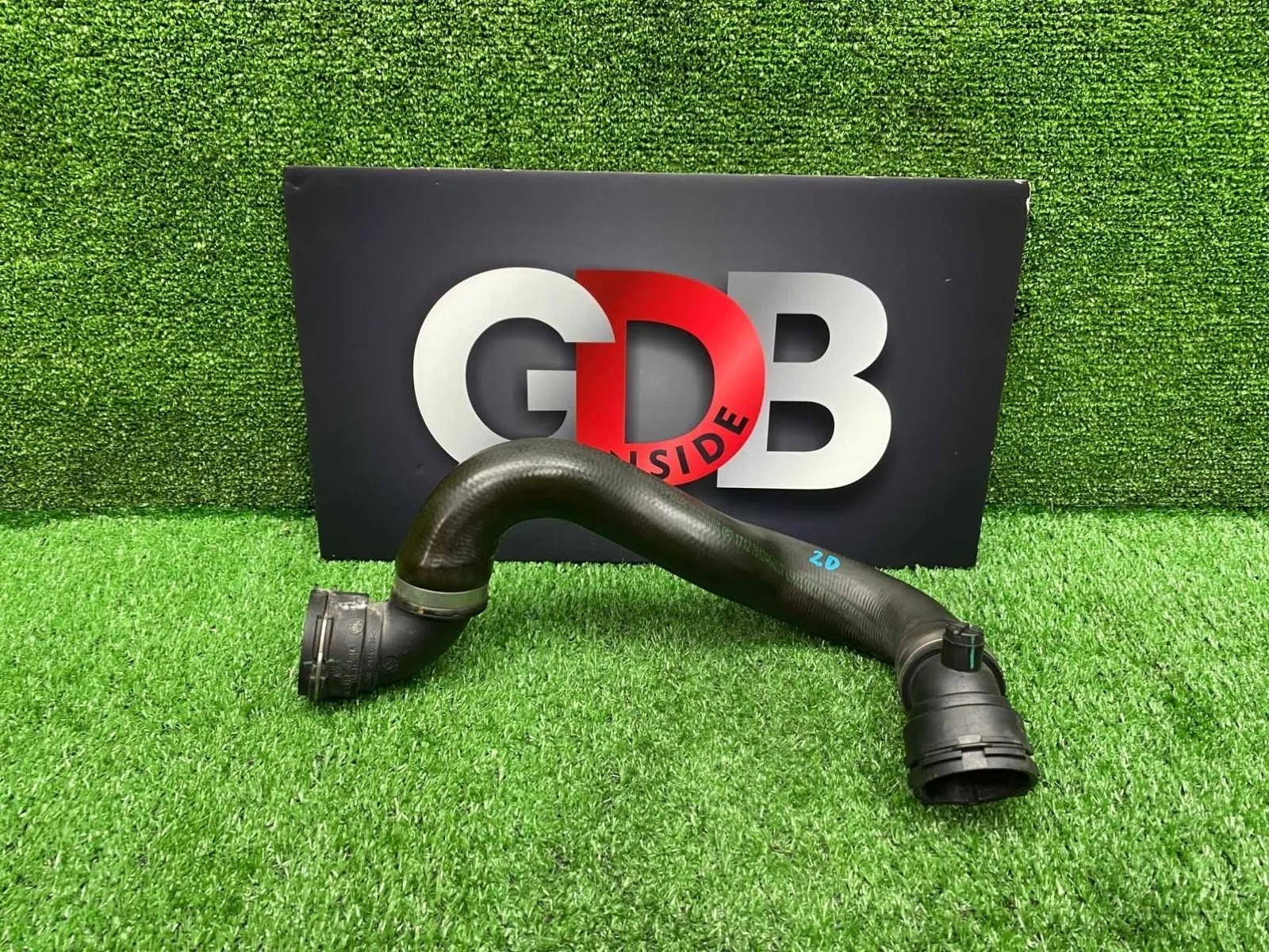 Патрубок системы охлаждения BMW X1 07.12.2011 17127612445 E84 N20B20A