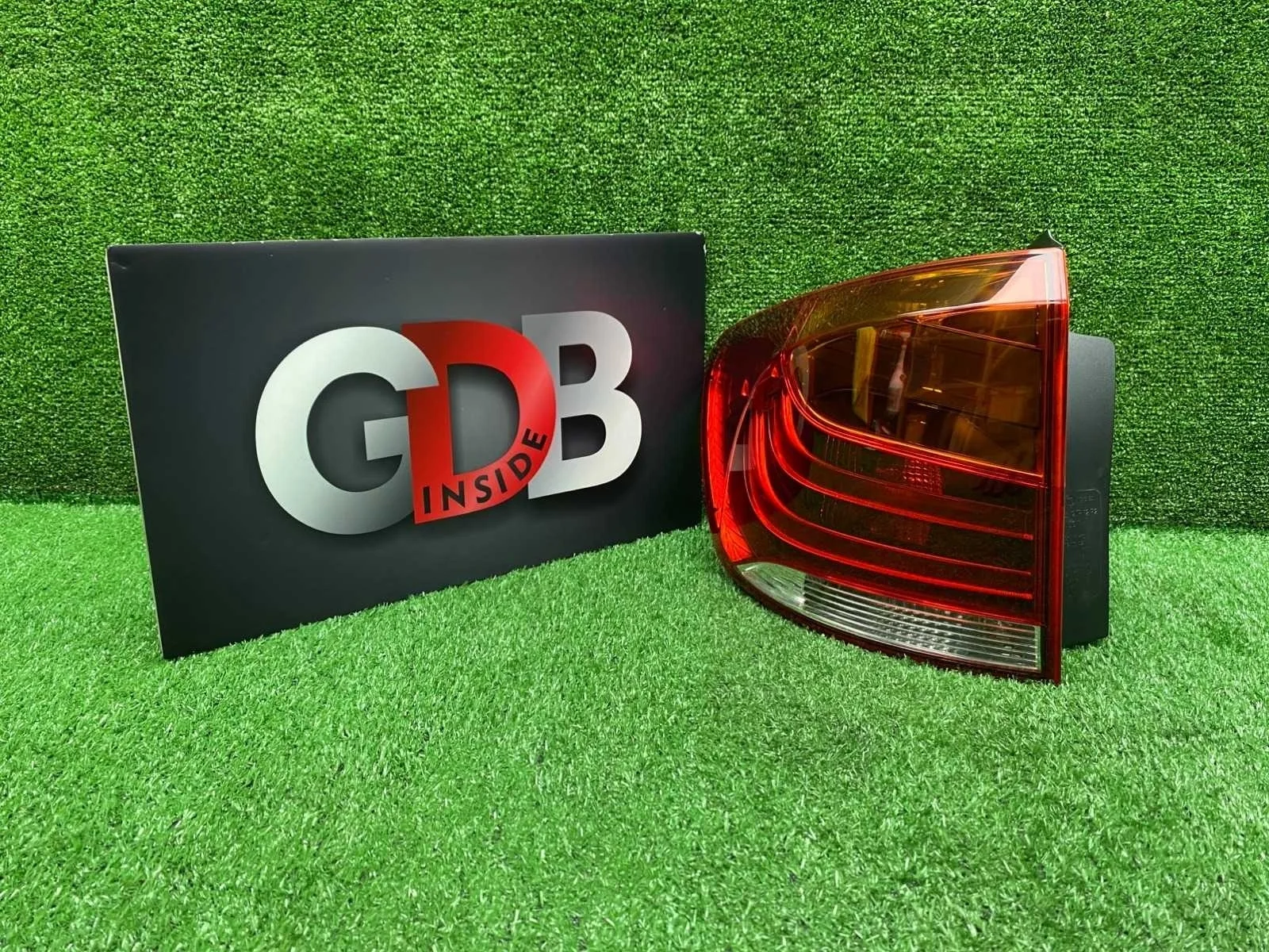 Фонарь BMW X1 07.12.2011 63212990109 E84 N20B20A, задний левый