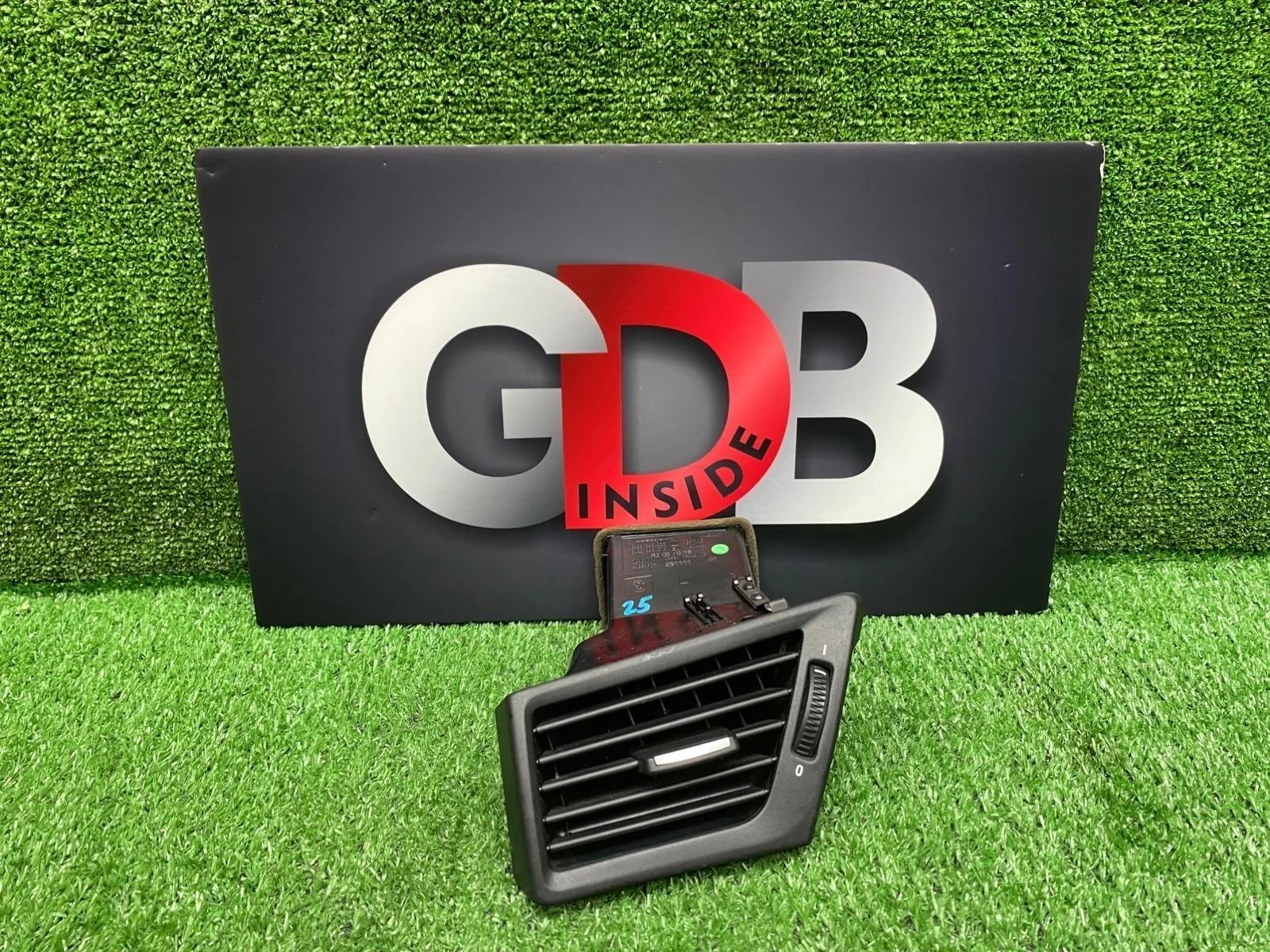 Дефлектор воздуховода BMW X1 07.12.2011 64222991233 E84 N20B20A, передний левый