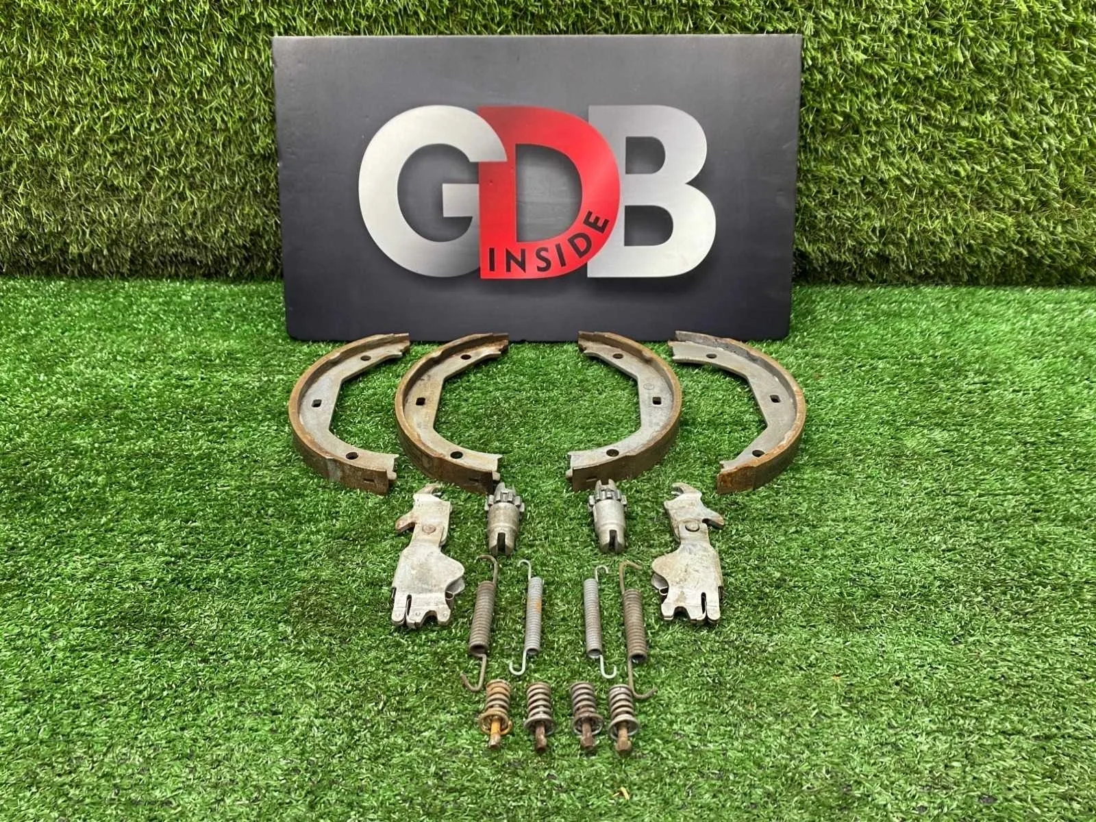 Колодки ручного тормоза BMW X1 23.02.2012 34416761292 E84 N20B20A