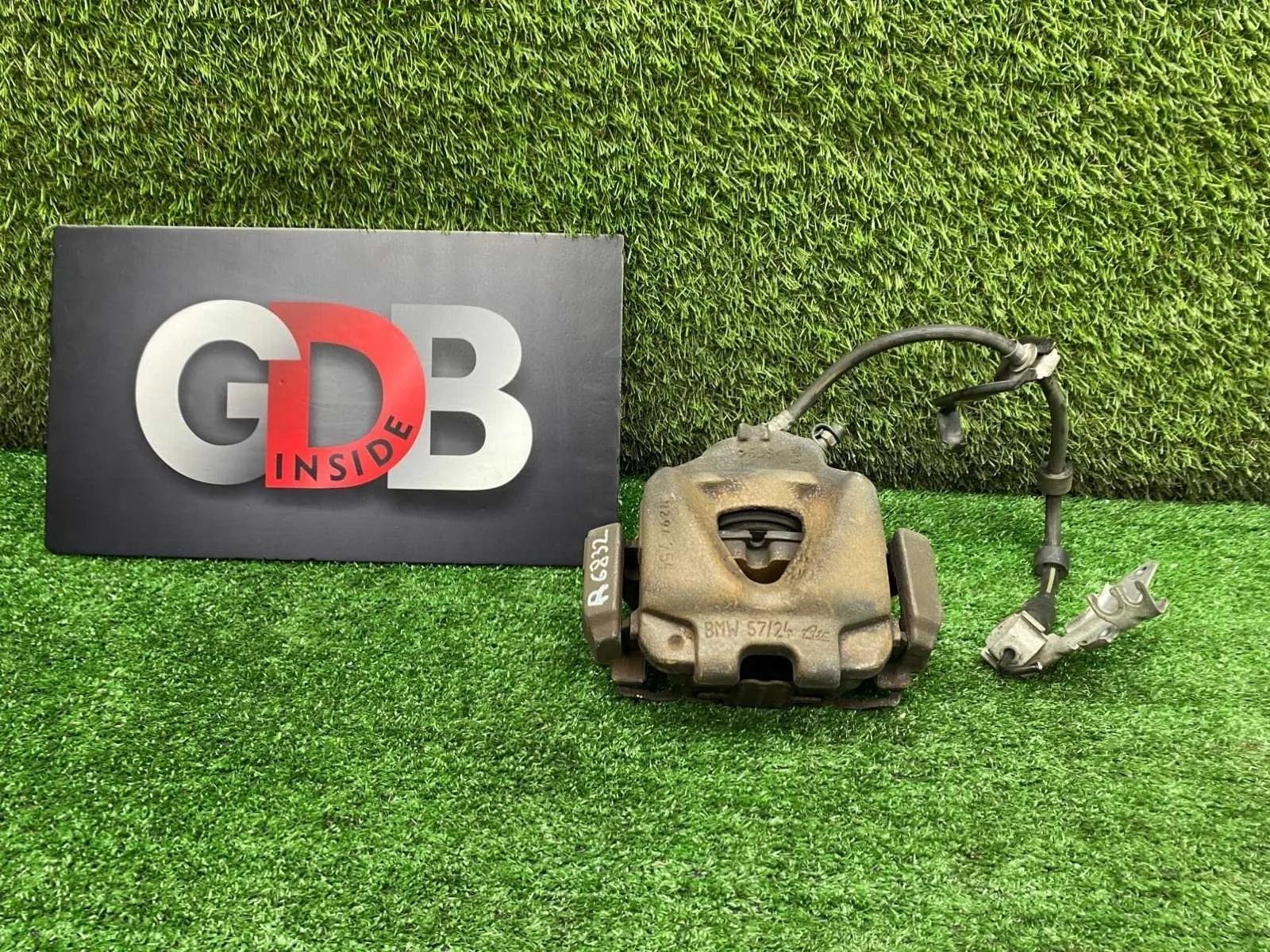 Суппорт BMW X1 23.02.2012 34116778146 E84 N20B20A, передний правый