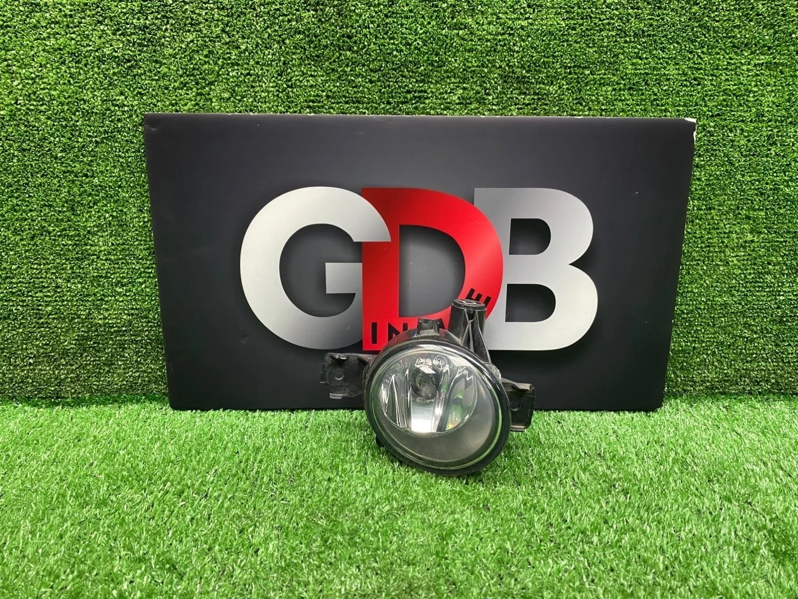 Фара противотуманная (ПТФ) BMW X1 07.12.2011 63176924656 E84 N20B20A, передняя правая