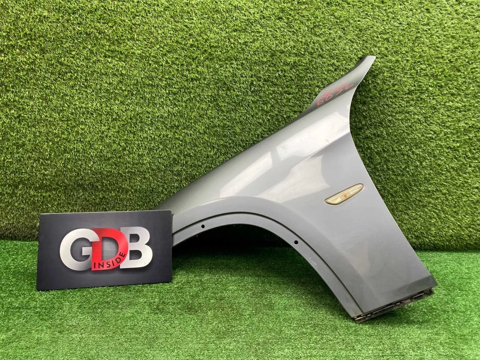 Крыло BMW X1 23.02.2012 41002993155 E84 N20B20A, переднее левое