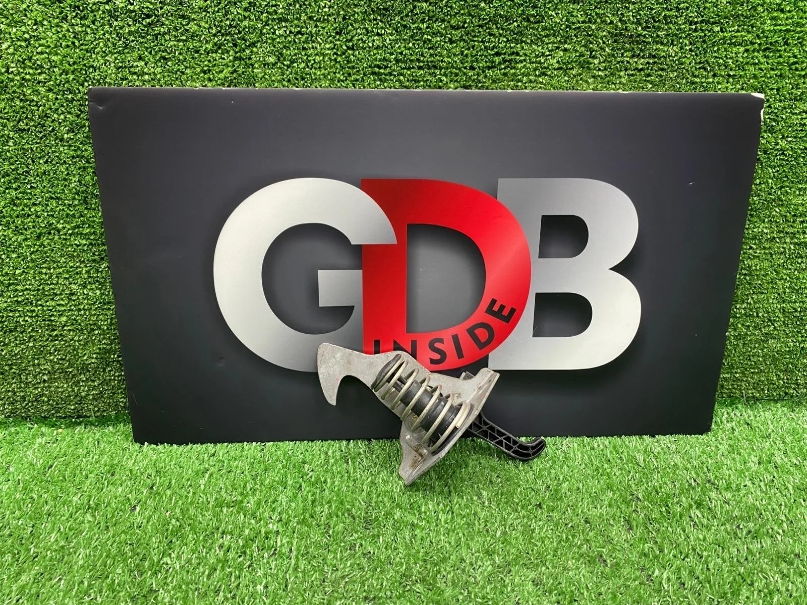 Крючок капота BMW X1 07.12.2011 51232990367 E84 N20B20A, передний