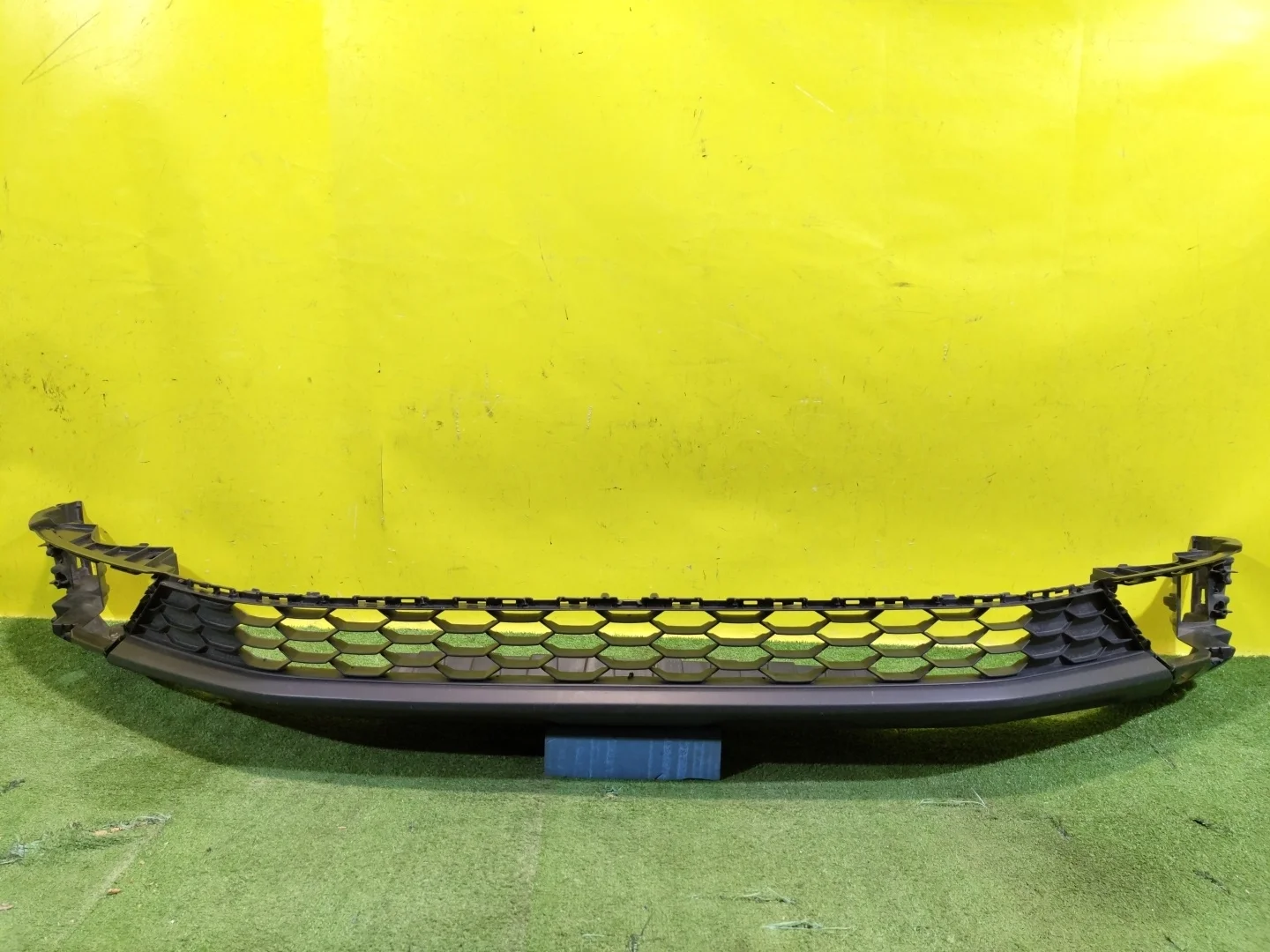 Юбка передняя  Volkswagen  Tiguan Mk2 2016 5NR805903 30021