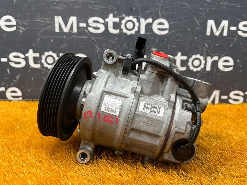 Компрессор кондиционера Audi A6 2005 4F0260805H C6/4F BDW