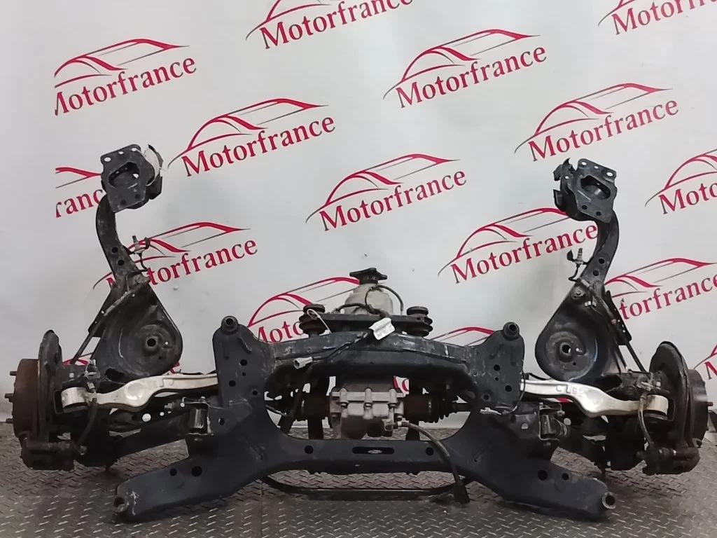 Балка задняя NISSAN Qashqai 2008 554011YA0A J10 554011YA0A