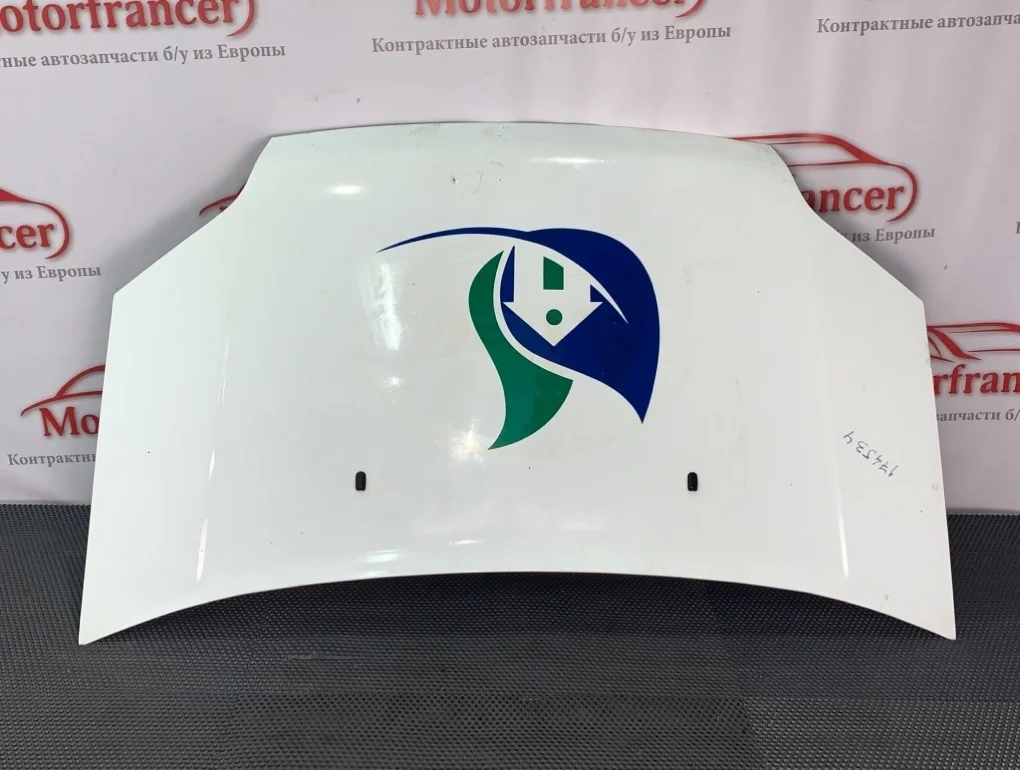 Капот Ford Transit Connect 2009 5149226 1