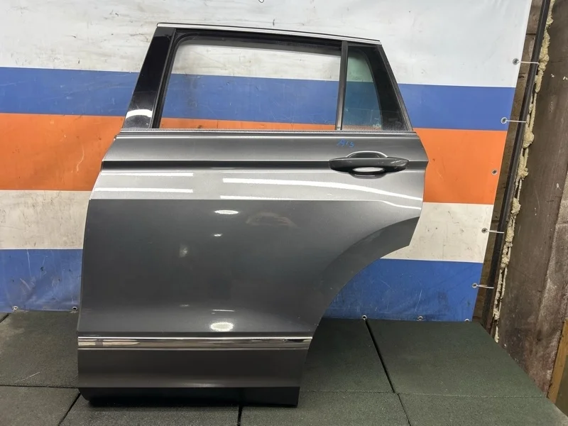 Дверь Volkswagen Tiguan 2018 5NA833055J AD1 2.0TFSI CZPA, задняя левая