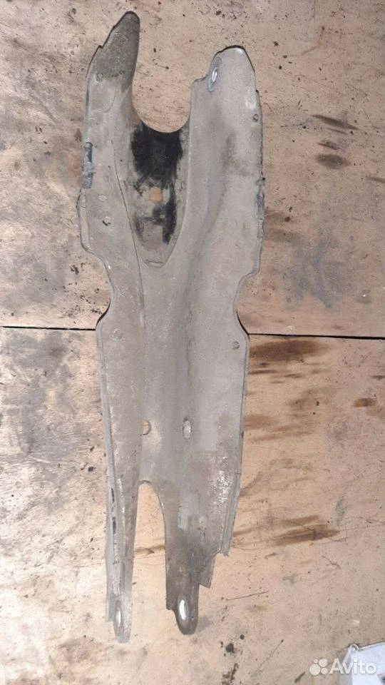 Рычаг задний нижний Mercedes-Benz S-класс W221 рестайлинг (2009—2013)