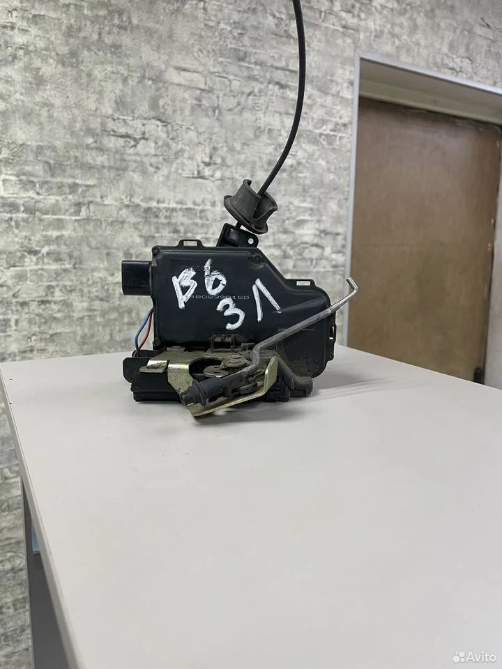 Замок двери задний левый audi a4 8e b6 a6 c5 4b