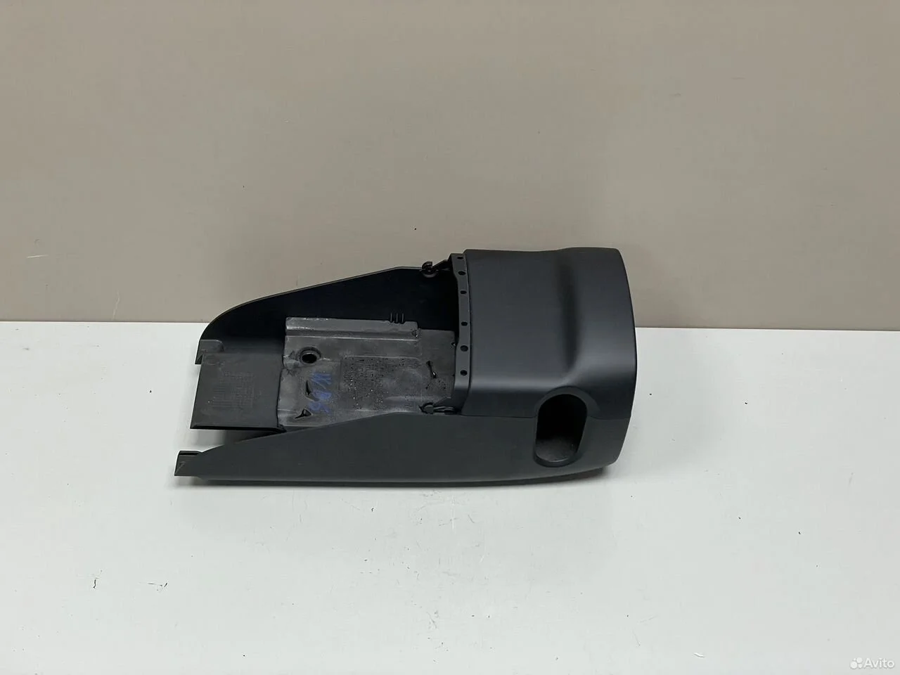 Кожух рулевой колонки volkswagen passat b6 cc