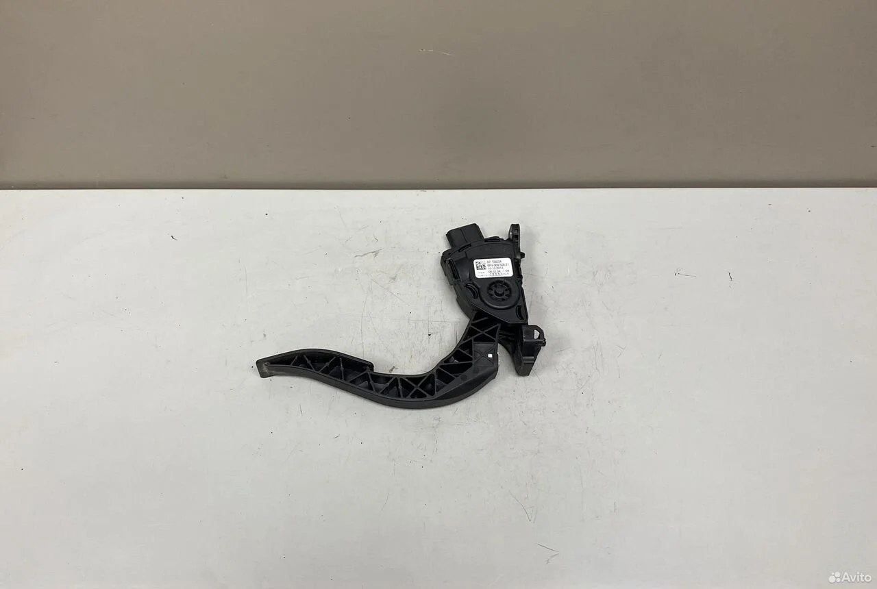 Педаль газа q5 8r