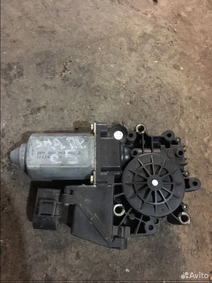 Моторчик стеклоподъемника audi a6 c5 4b