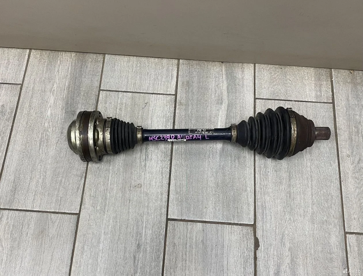 Левый привод с шрусами audi a3 8p 1k0407271ld