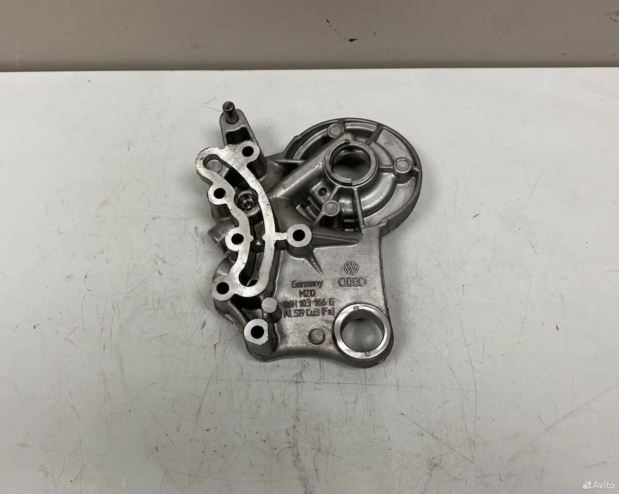 Кронштейн распредвала audi a4 b8 8k