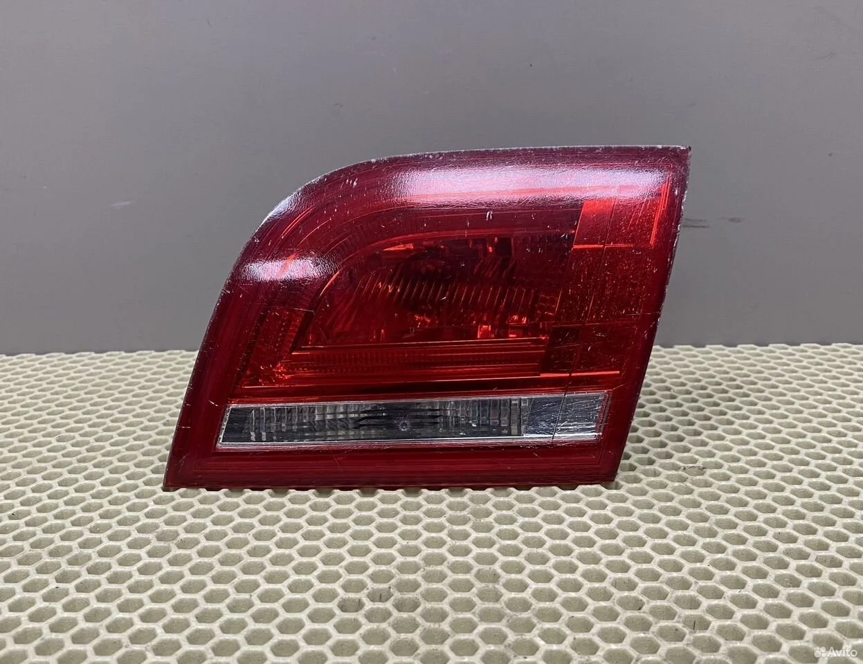 Фонарь задний правый audi a3 8p 8p4945094d